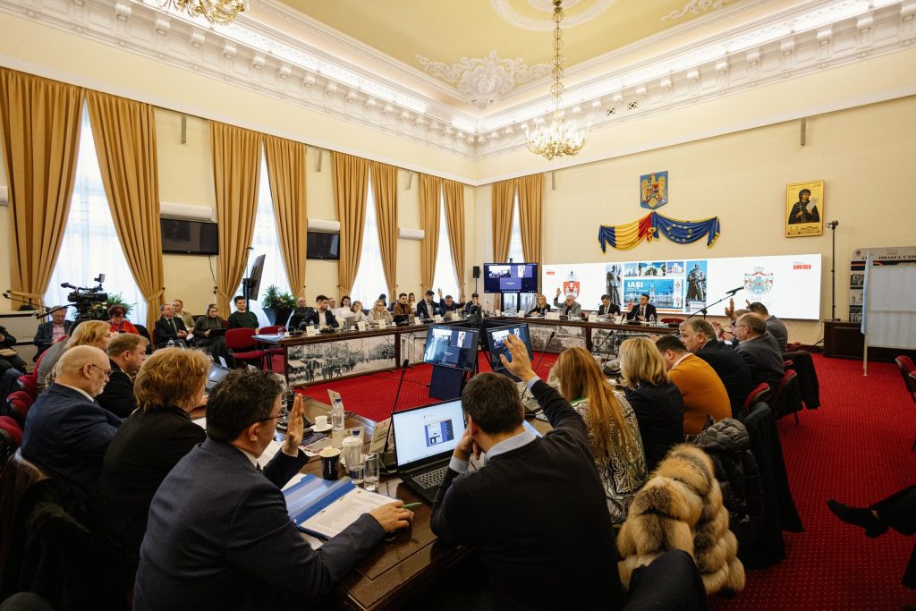 Sala de plen a Consiliului Local Iași în timpul unei ședințe