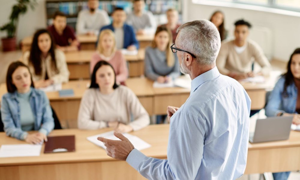 Noua-grila-de-salarizare-in-educatie-1000x600