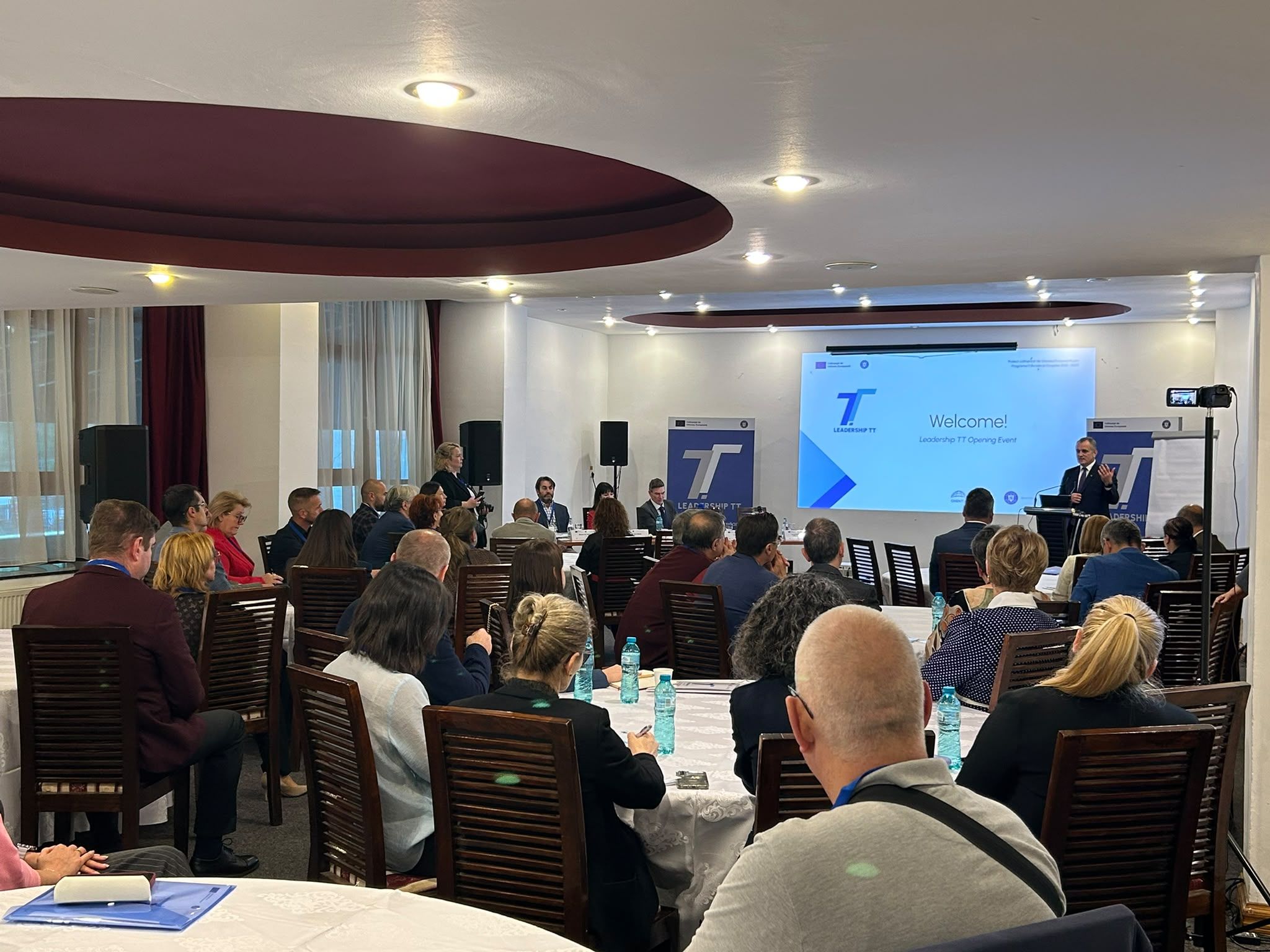 Sesiune de lucru din cadrul programului Leadership TT