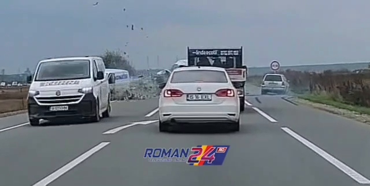 Accident la Podu Iloaiei: cadru din înregistrarea unei camere de bord, la momentul impactului dintre autoutilitare