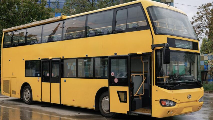 autobuz-supraetajat-CTP-Iasi-850x479